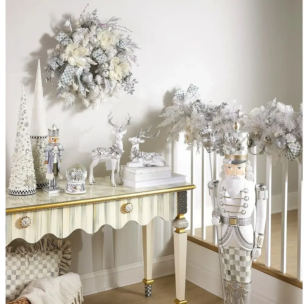 MacKenzie-Childs Crystal Palace Illuminated White 32